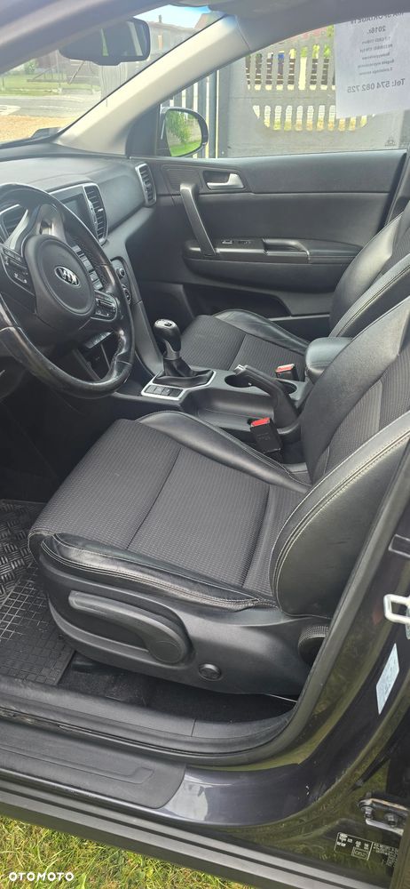 Kia Sportage 1.7 CRDI XL 2WD - 9