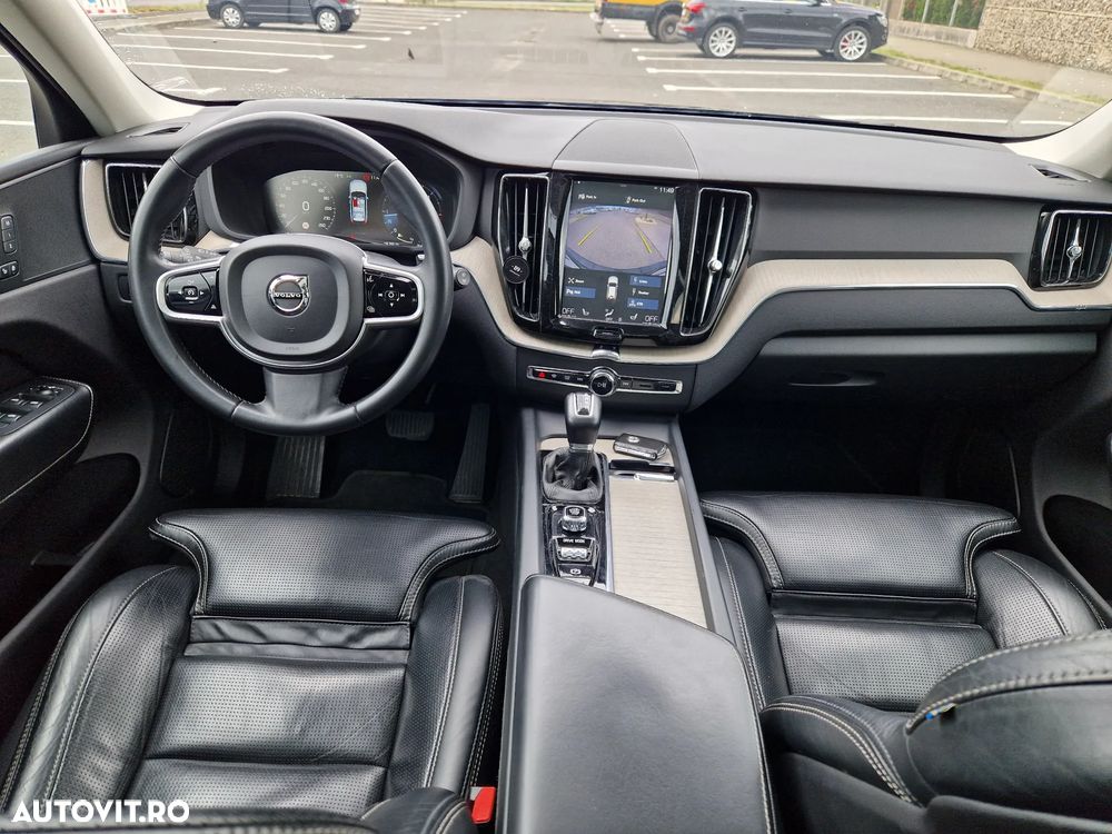 Volvo XC 60 D5 AWD Inscription - 8