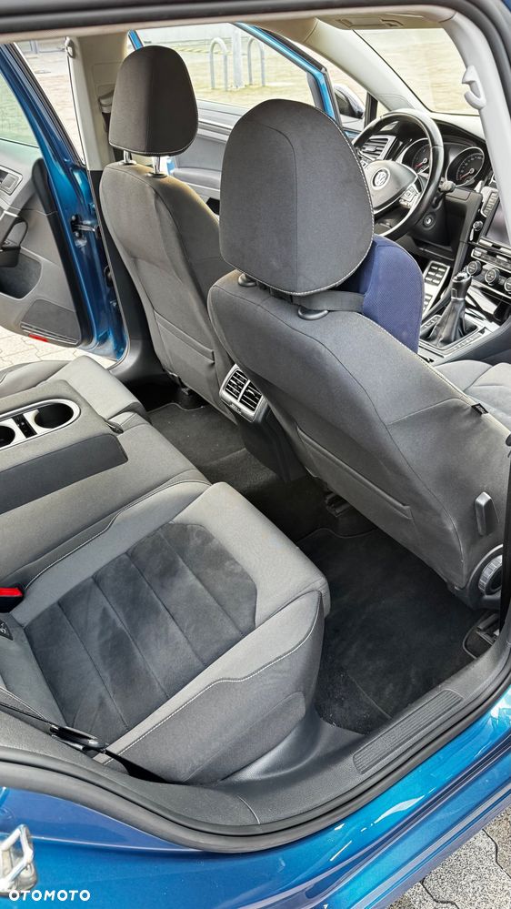Volkswagen Golf Variant - 15