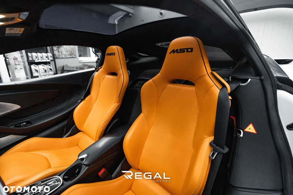 McLaren GT Standard - 21