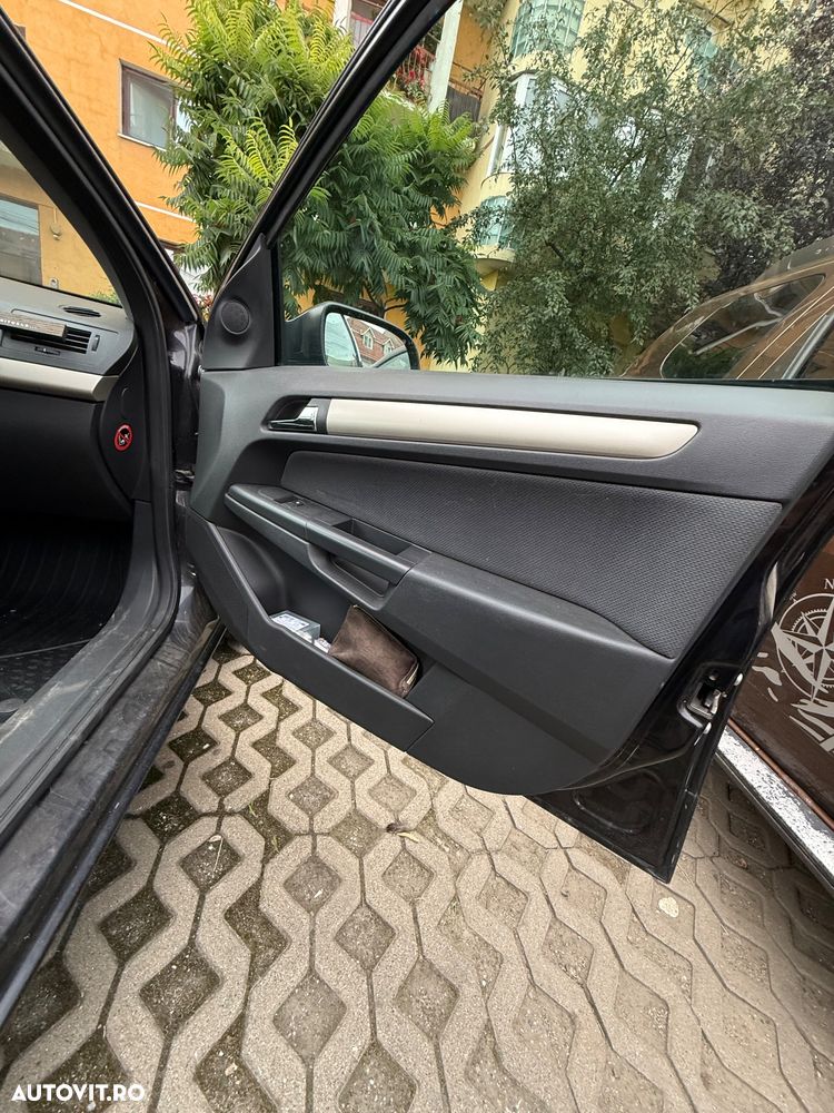 Opel Astra 1.6 Enjoy - 15