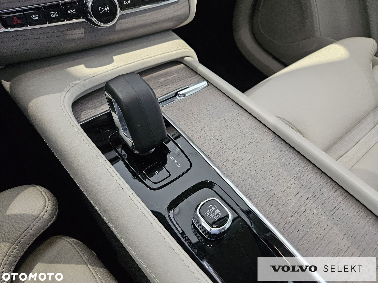 Volvo XC 90 - 23