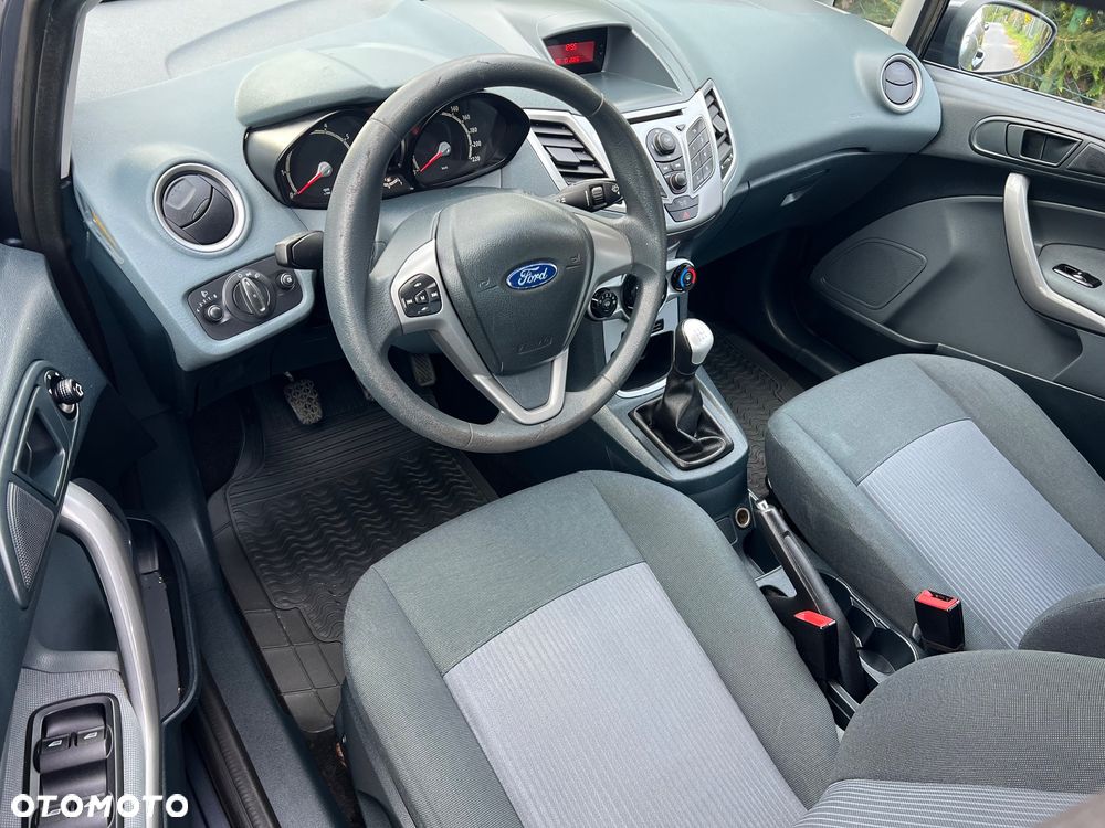 Ford Fiesta 1.25 Viva - 10