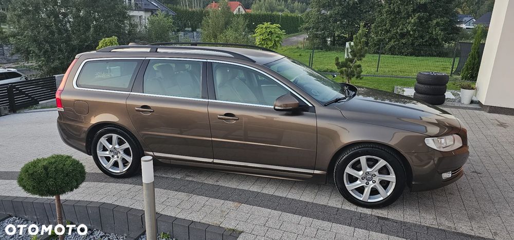 Volvo V70 D4 Summum - 18