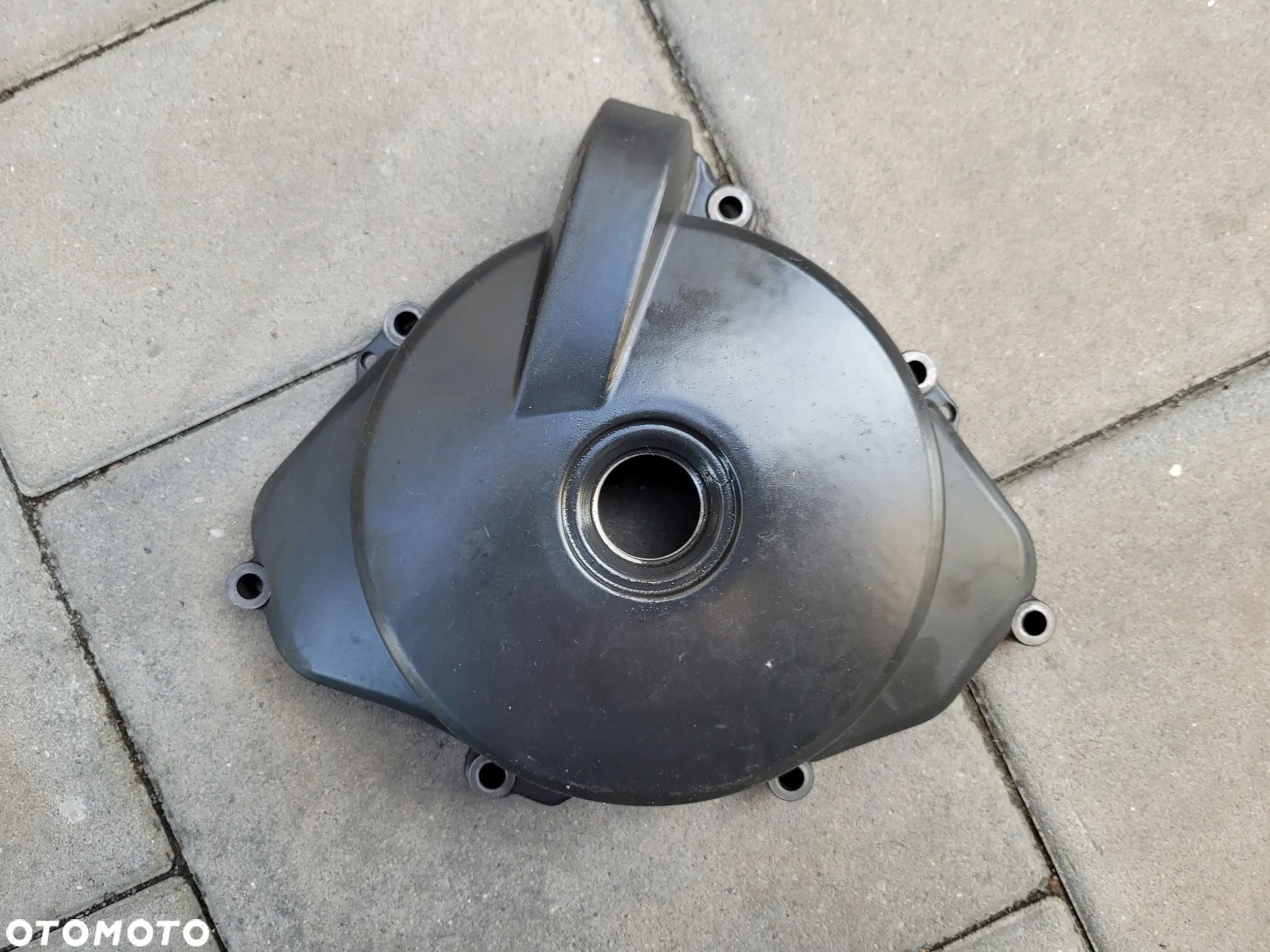 Dekiel, pokrywa silnika KTM Duke 690 16-19 - 1