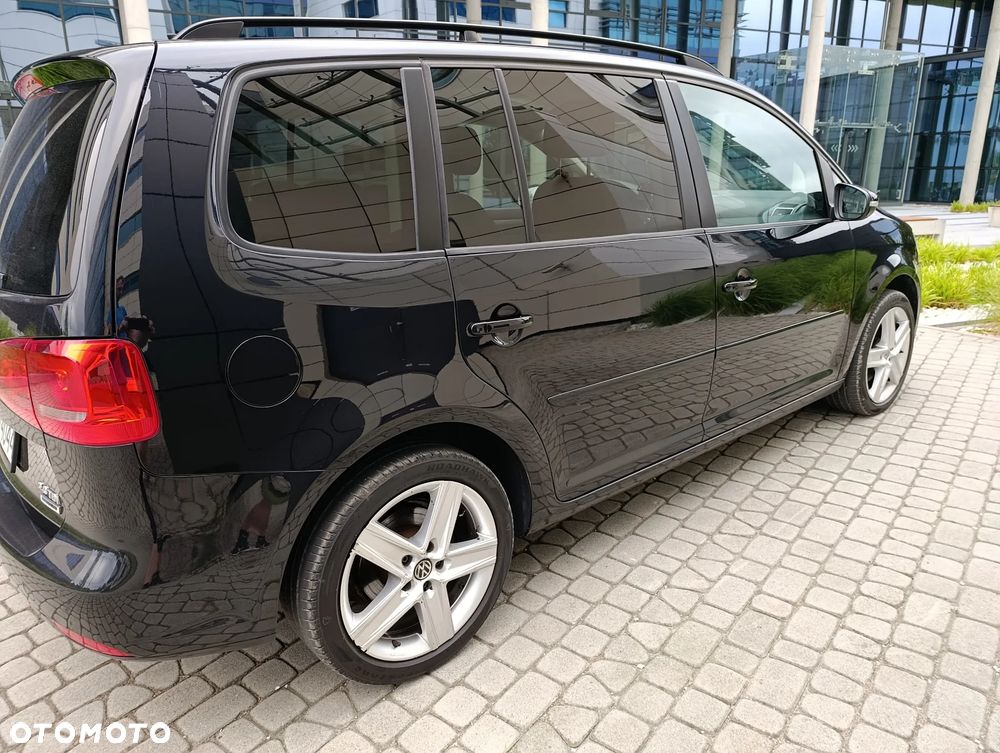 Volkswagen Touran 2.0 TDI DPF BlueMotion Technology Life - 4