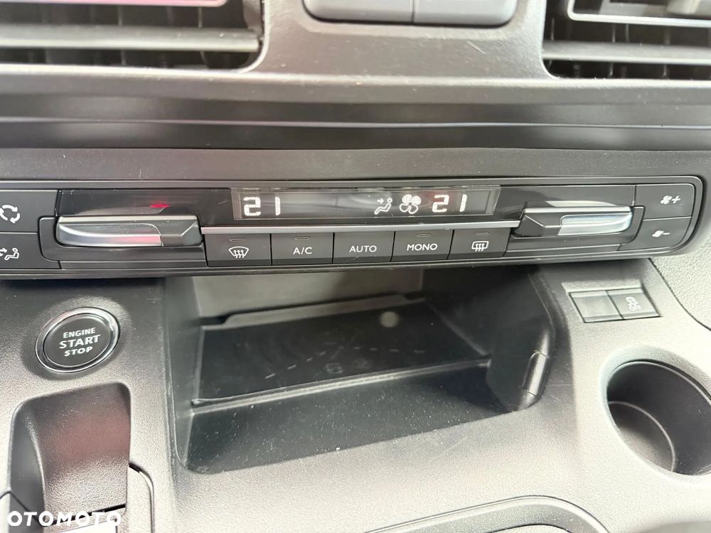 Peugeot Rifter 1.5 BlueHDI Active - 24