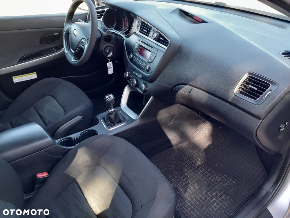 Kia Ceed 1.4 CRDi M - 22