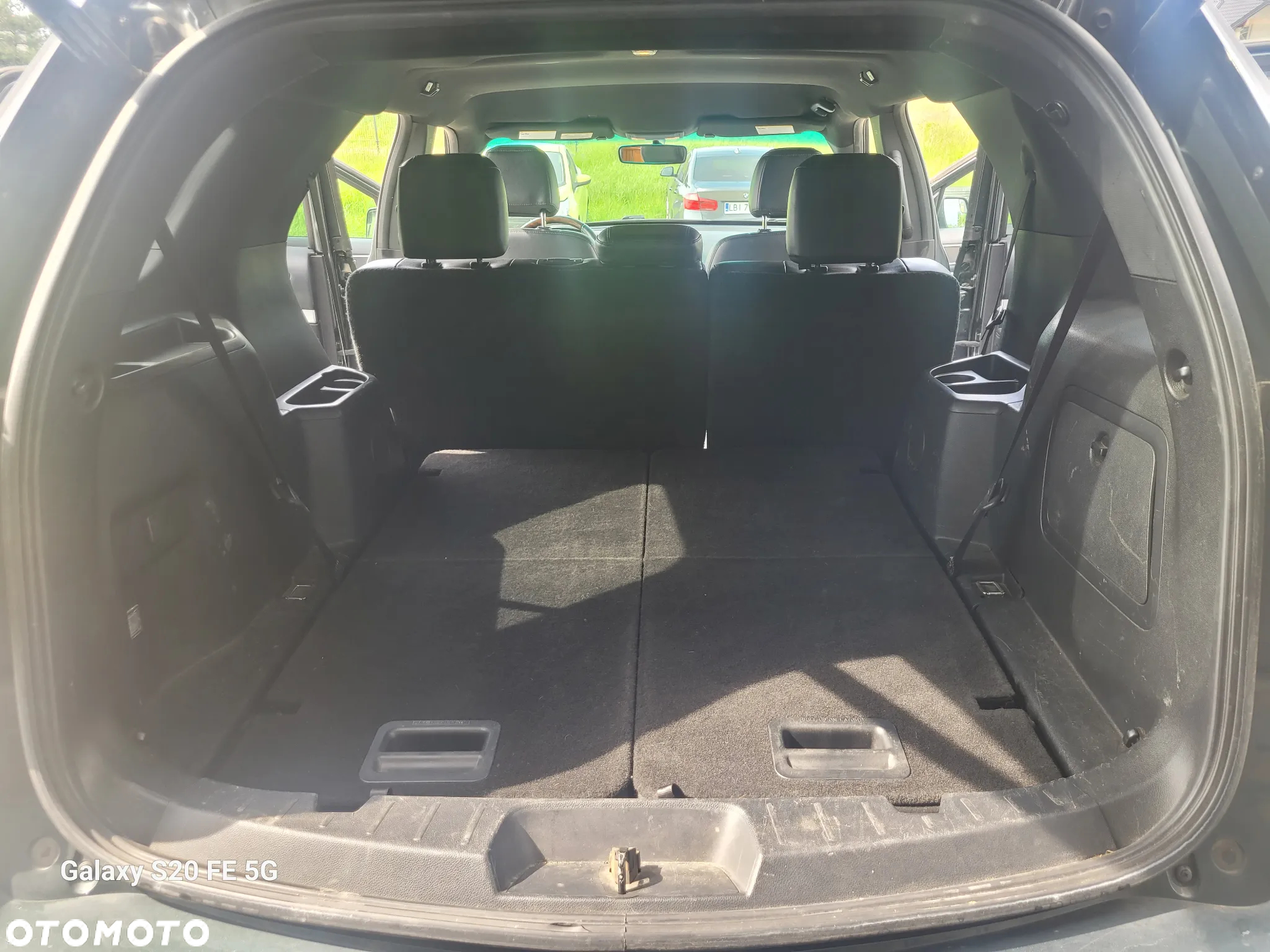 Ford Explorer - 12