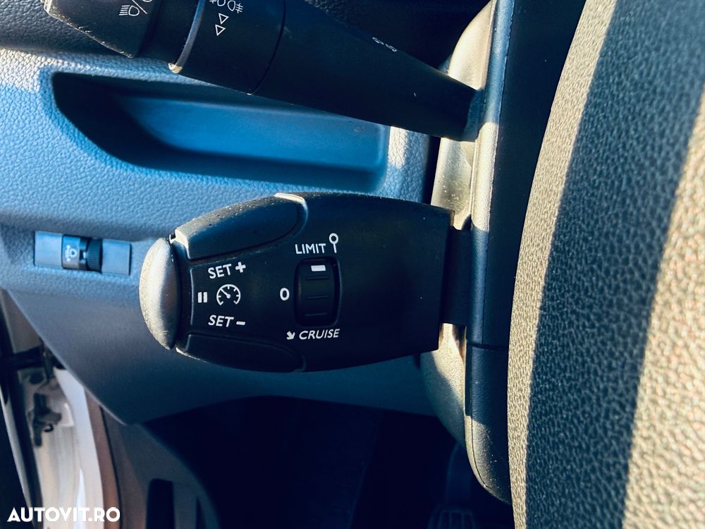 Citroën Jumpy M BlueHDi 100 - 20