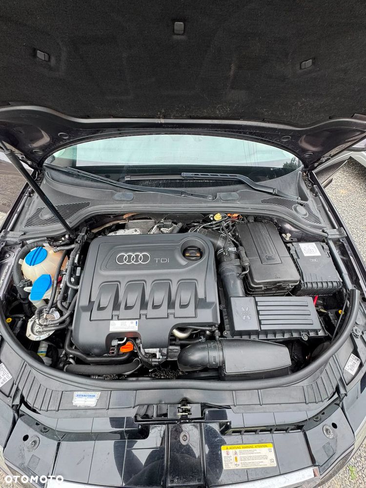 Audi A3 Sportback 2.0 TDI DPF Ambiente - 11