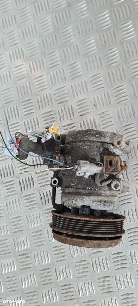 Toyota Rav4 II 1.8 VVT-i Sprężarka Kompresor Klimatyzacji - 2