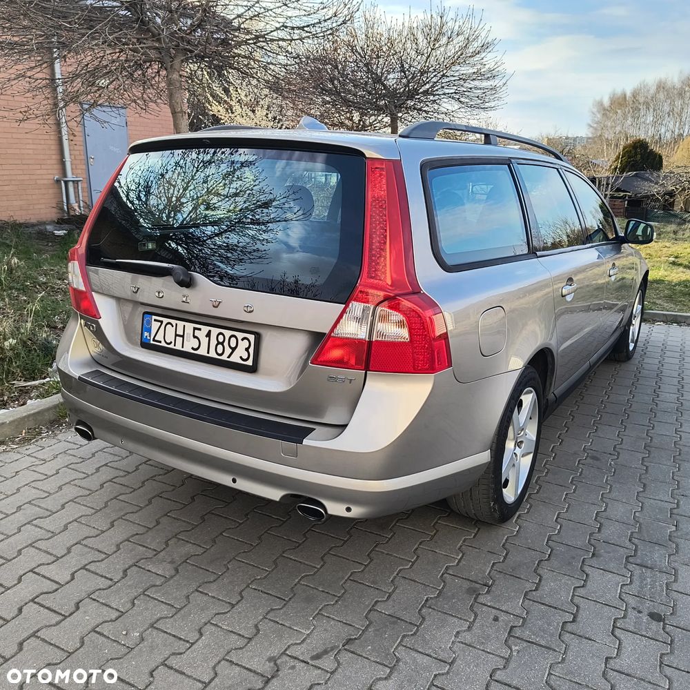 Volvo V70 - 29