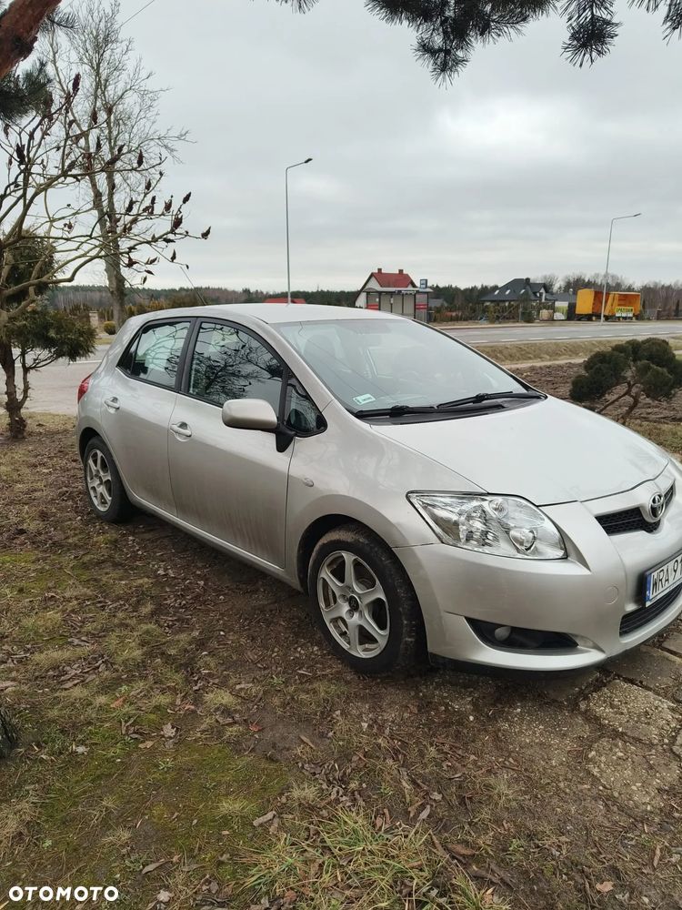 Toyota Auris 1.4 D-4D Luna - 3