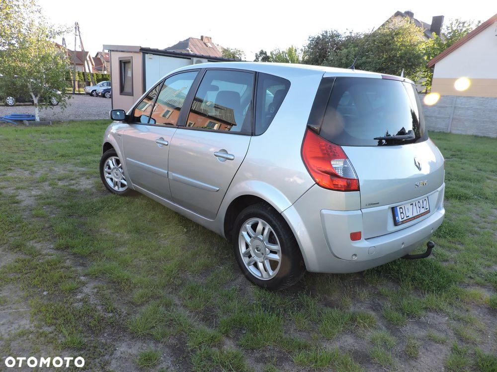 Renault Scenic 1.6 16V 110 Expression - 3