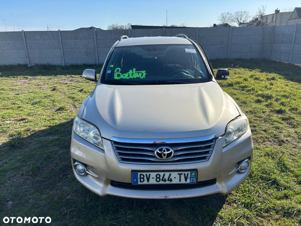 Toyota RAV4 2.2 D-4D 4x4 - 2