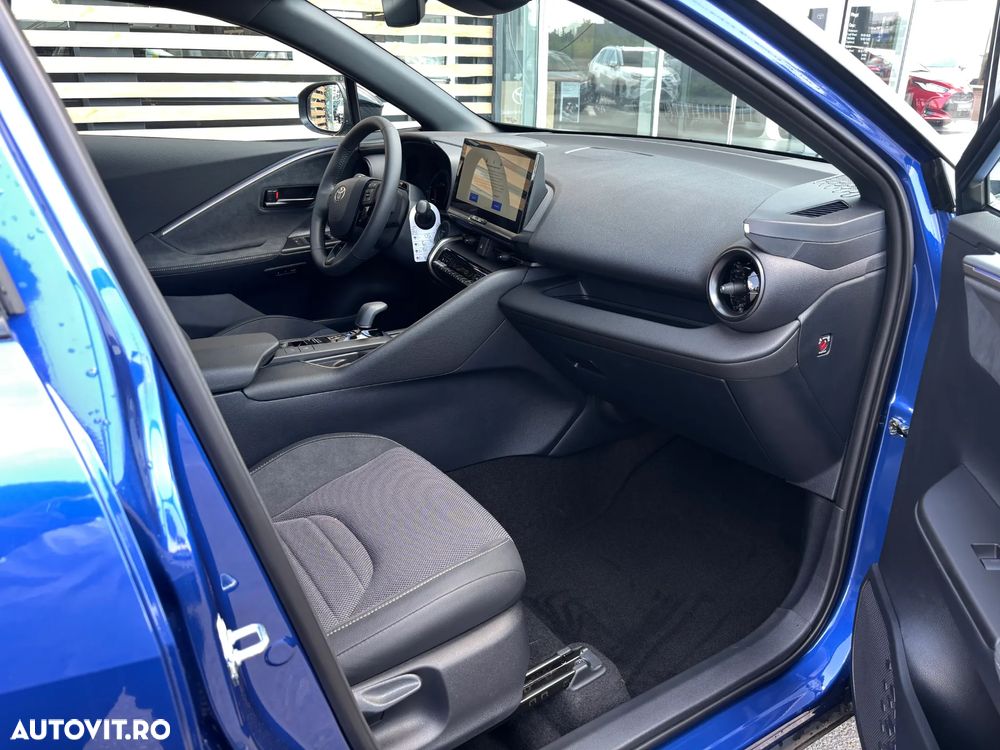 Toyota C-HR - 9