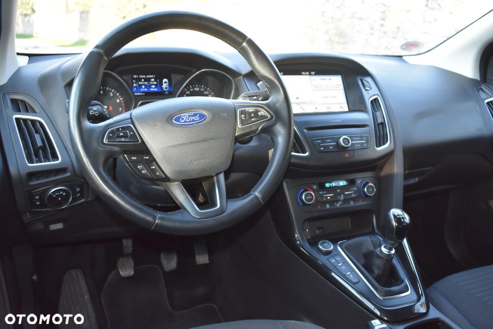 Ford Focus 1.5 EcoBoost Trend Sport ASS - 24