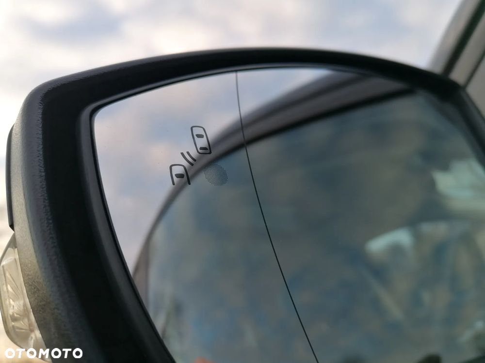 Ford Kuga 2.0 TDCi 4x4 Individual - 35