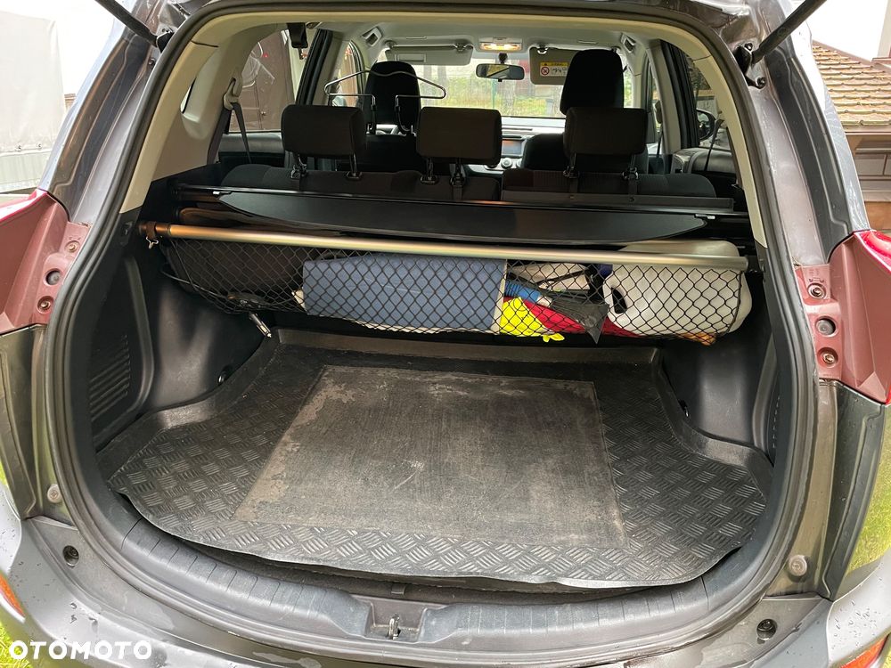 Toyota RAV4 2.0 D-4D Active - 5