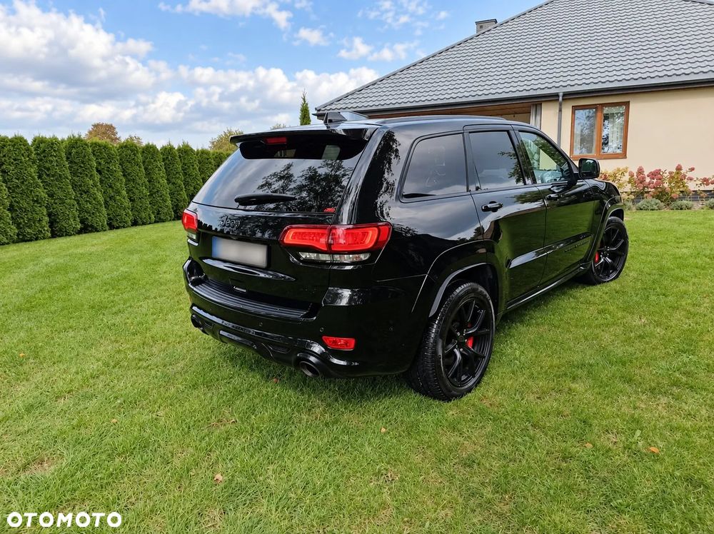 Jeep Grand Cherokee - 4
