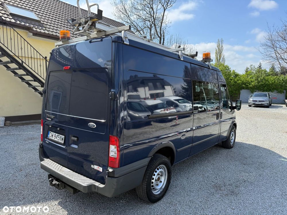 Ford Transit Furgon Brygadowy 6 os. 4x4 L3H2 2.2 TDCI 125KM 4x4 - 4
