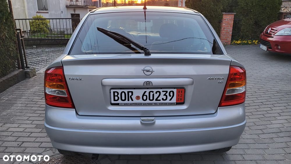 Opel Astra - 14