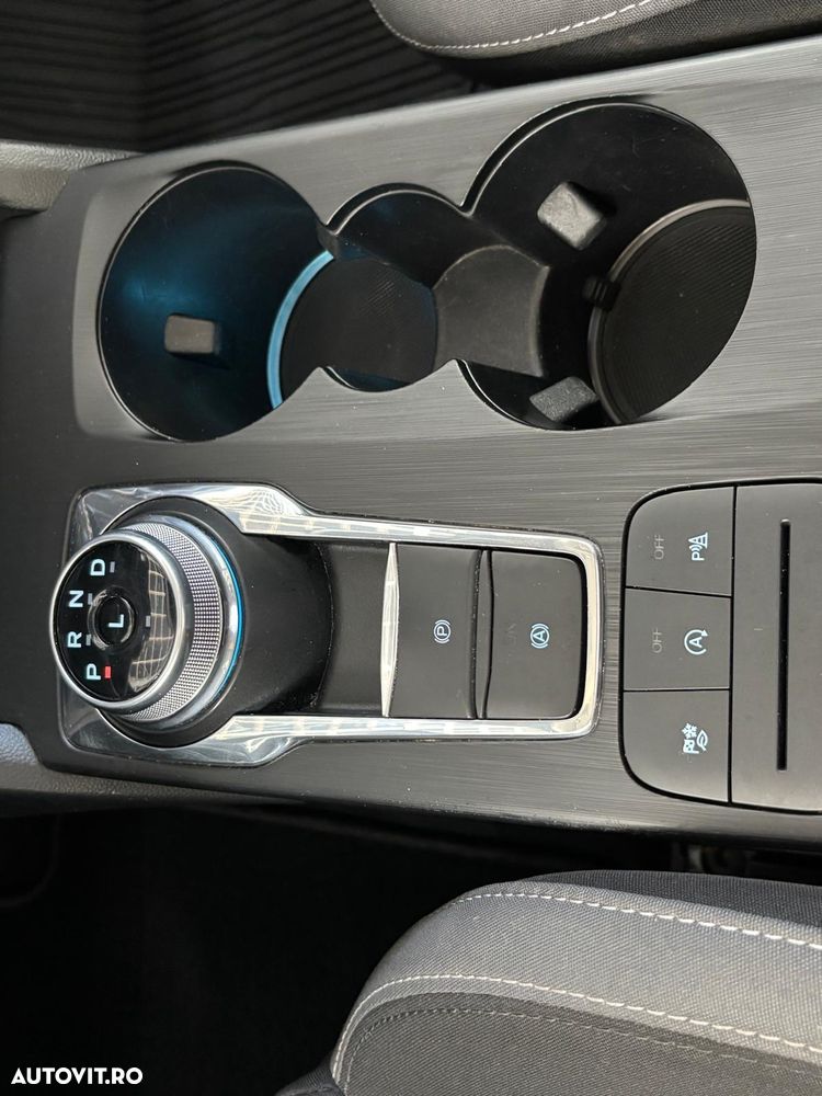 Ford Focus 1.5 EcoBlue Connected - 24