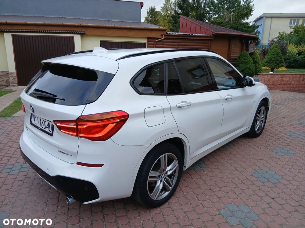 BMW X1 xDrive18d M Sport - 11