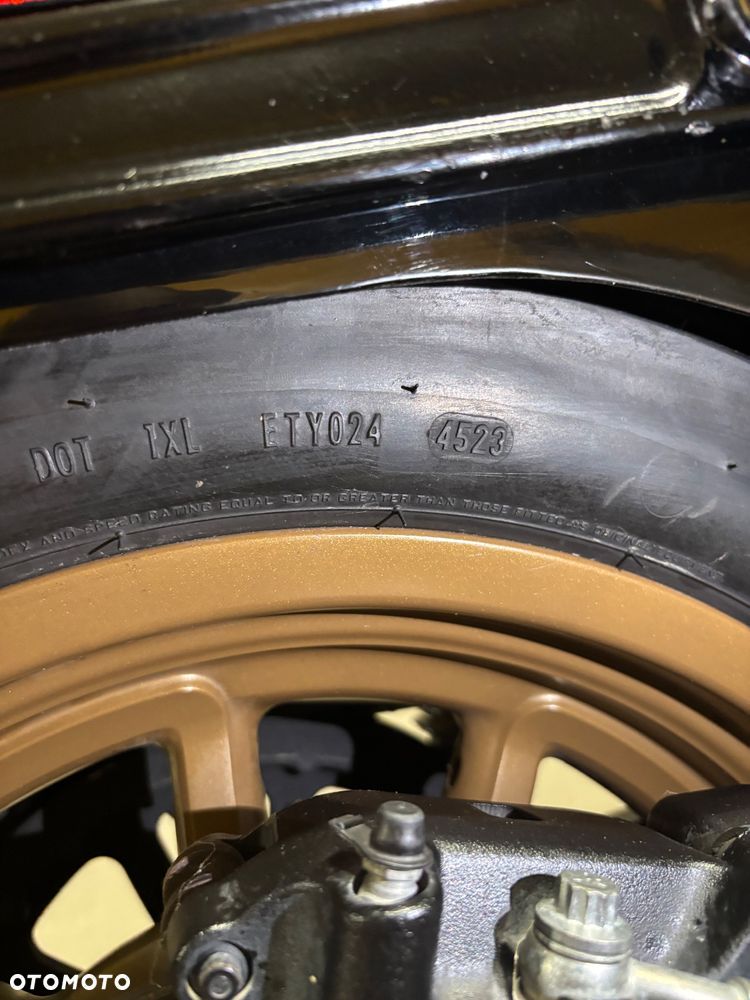 Harley-Davidson Dyna Low Rider - 16