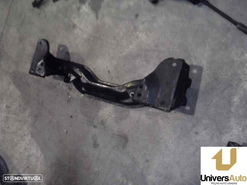 CHARRIOT FRONTAL FORD SCORPIO I - 1