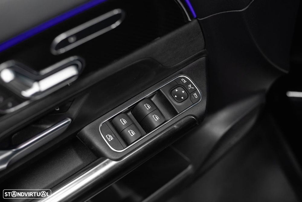 Mercedes-Benz GLA 250 e 8G-DCT AMG Line - 31