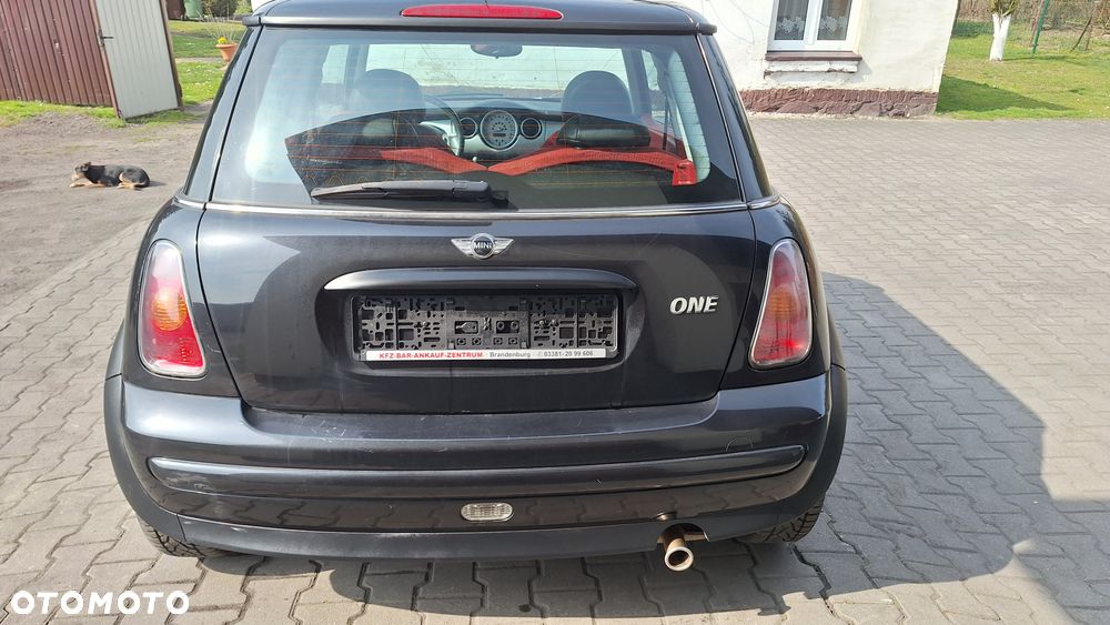 MINI ONE - 4