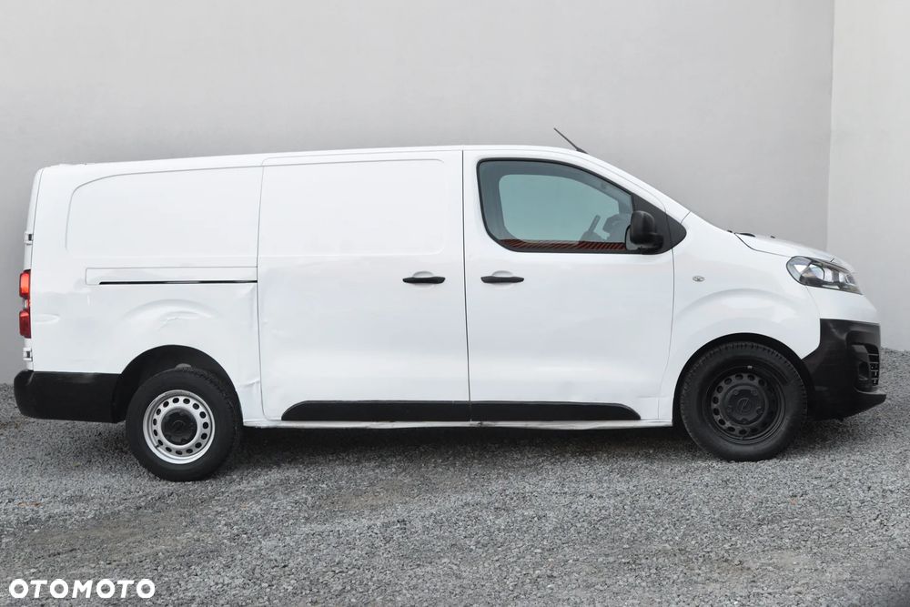 Opel Vivaro - 18