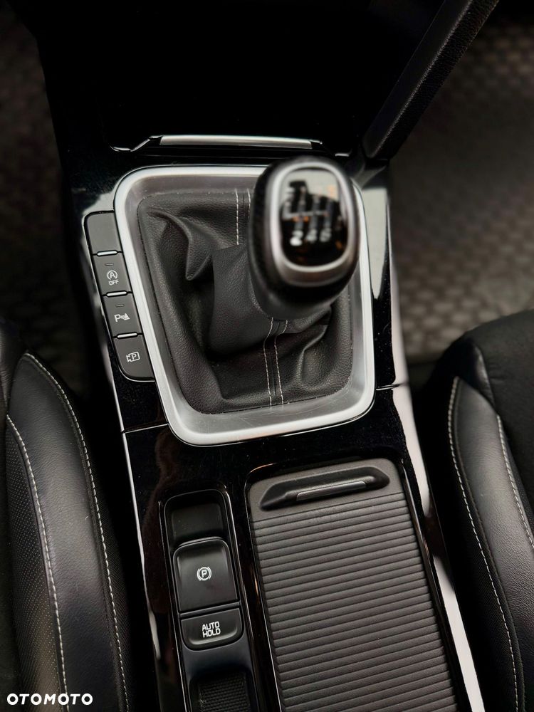 Kia ProCeed 1.5 T-GDI GT Line - 18