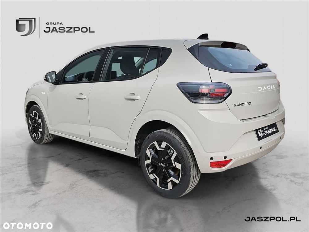 Dacia Sandero - 7