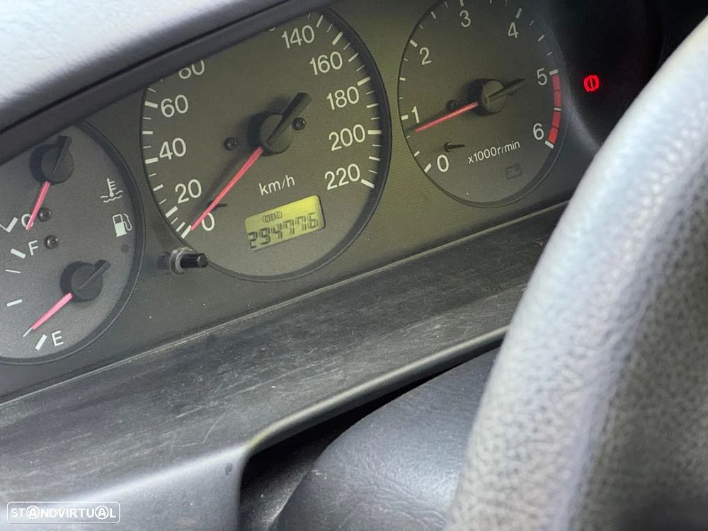 Mazda 323 F 2.0 DiTD GT TAE - 4