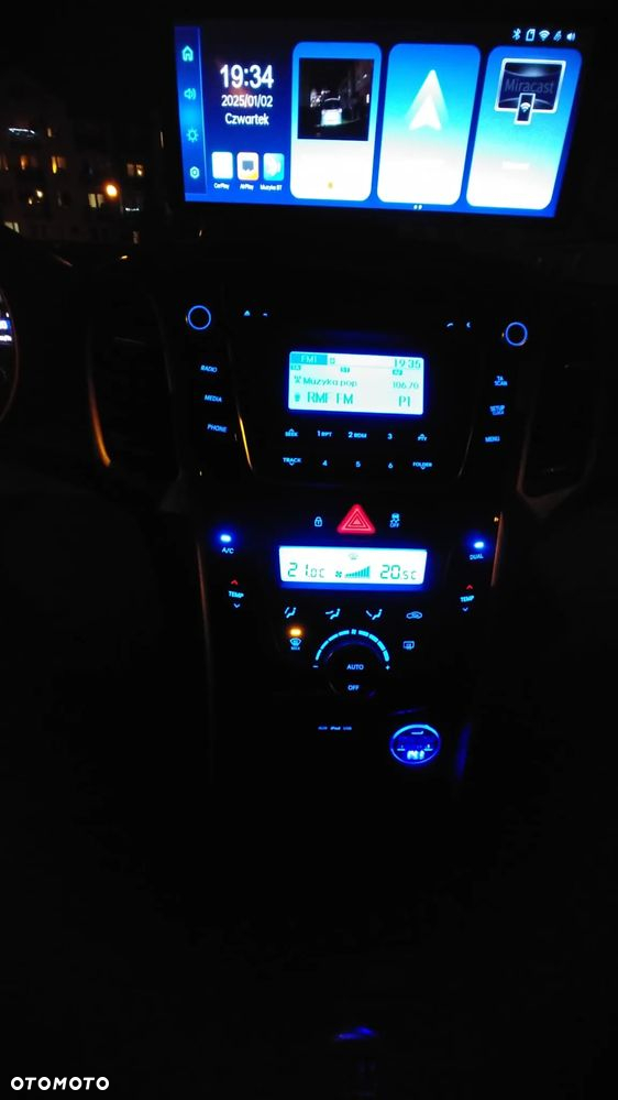 Hyundai i30 1.4 Comfort - 12