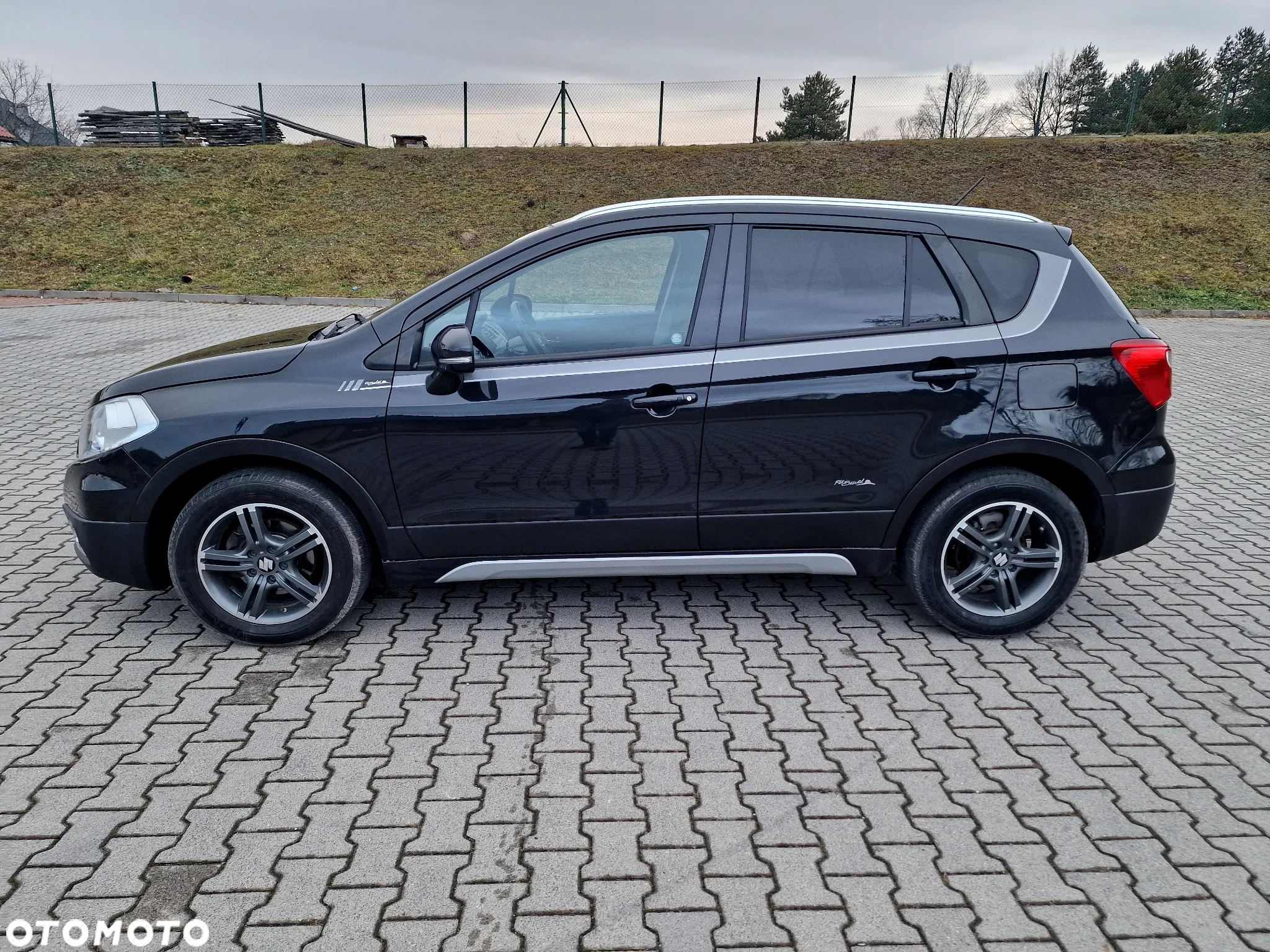 Suzuki SX4 S-Cross 1.6 DDiS Allgrip TCSS Comfort+ - 4