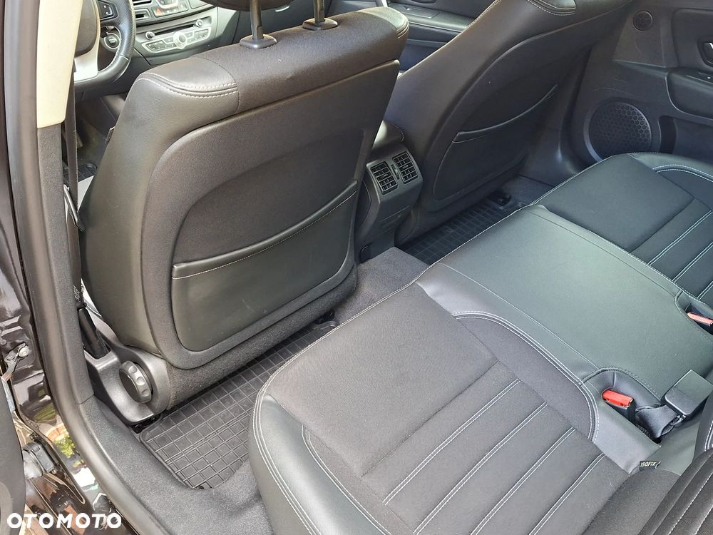 Renault Laguna 2.0 dCi Initiale - 14