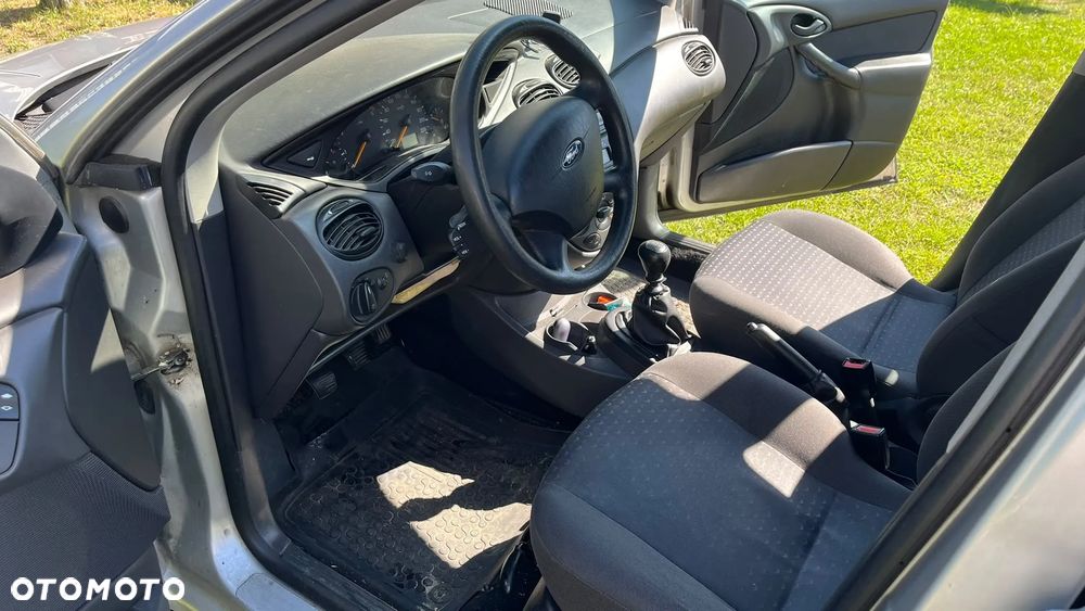 Ford Focus - 3