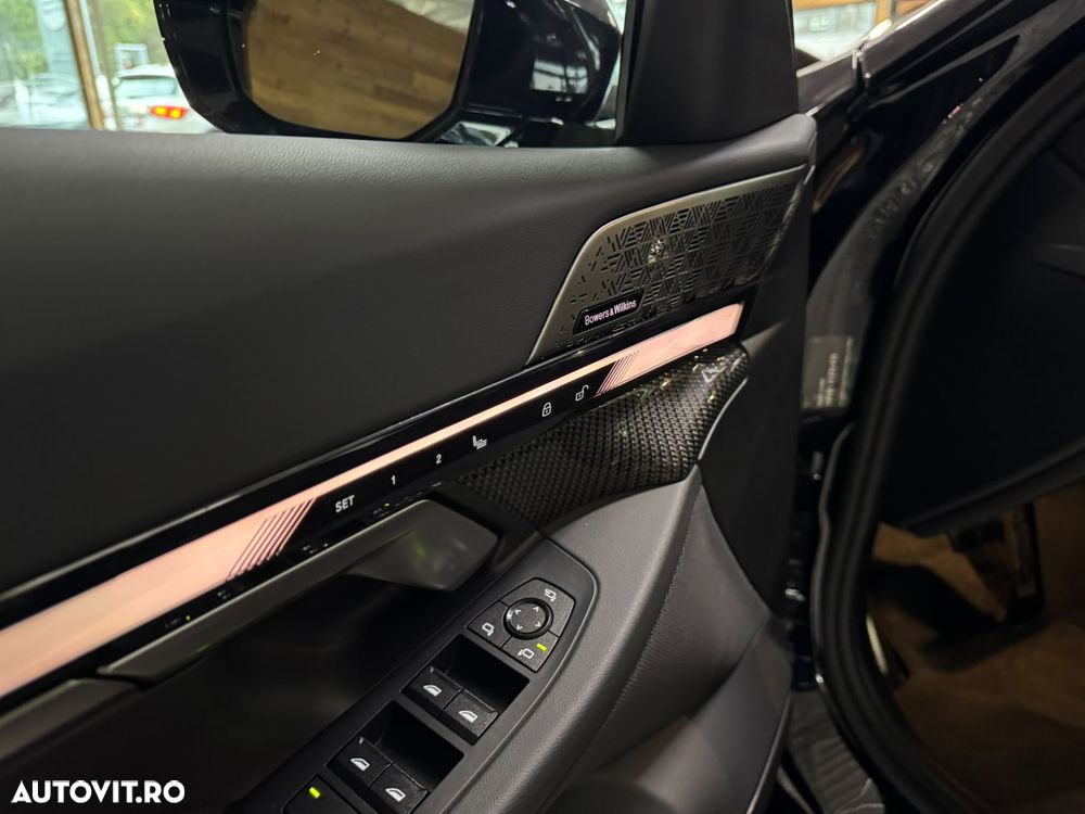 BMW i5 eDrive40 - 8