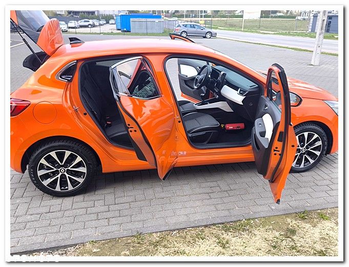 Renault Clio BLUE dCi 115 BUSINESS EDITION - 16