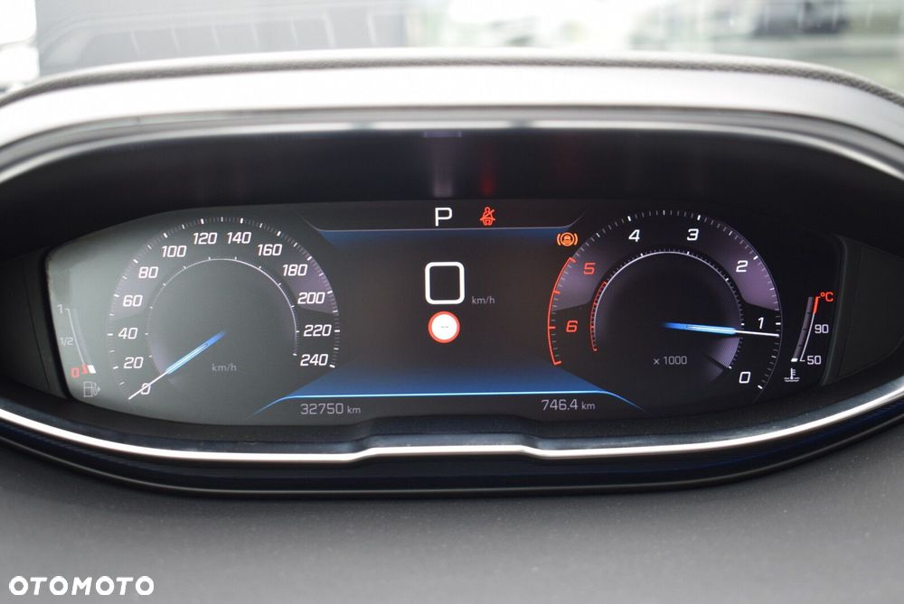 Peugeot 3008 1.5 BlueHDi Allure S&S EAT8 - 34