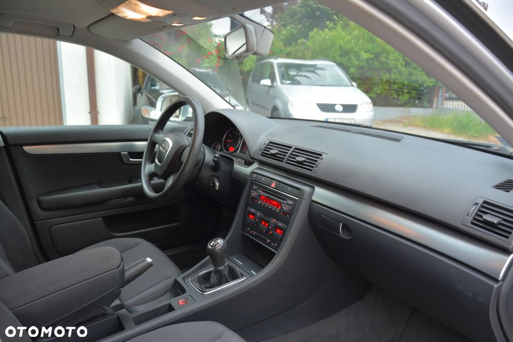 Audi A4 Limousine 2.0T FSI - 10