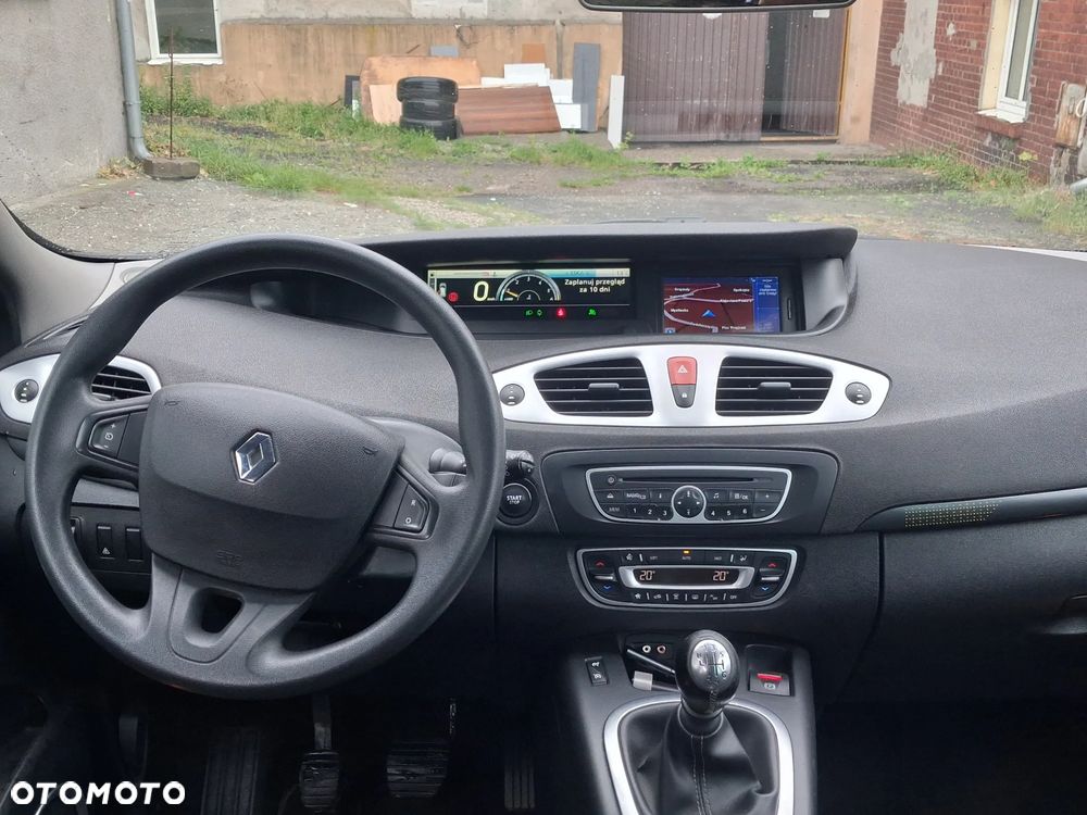 Renault Scenic 2.0 dCi Privilege - 7