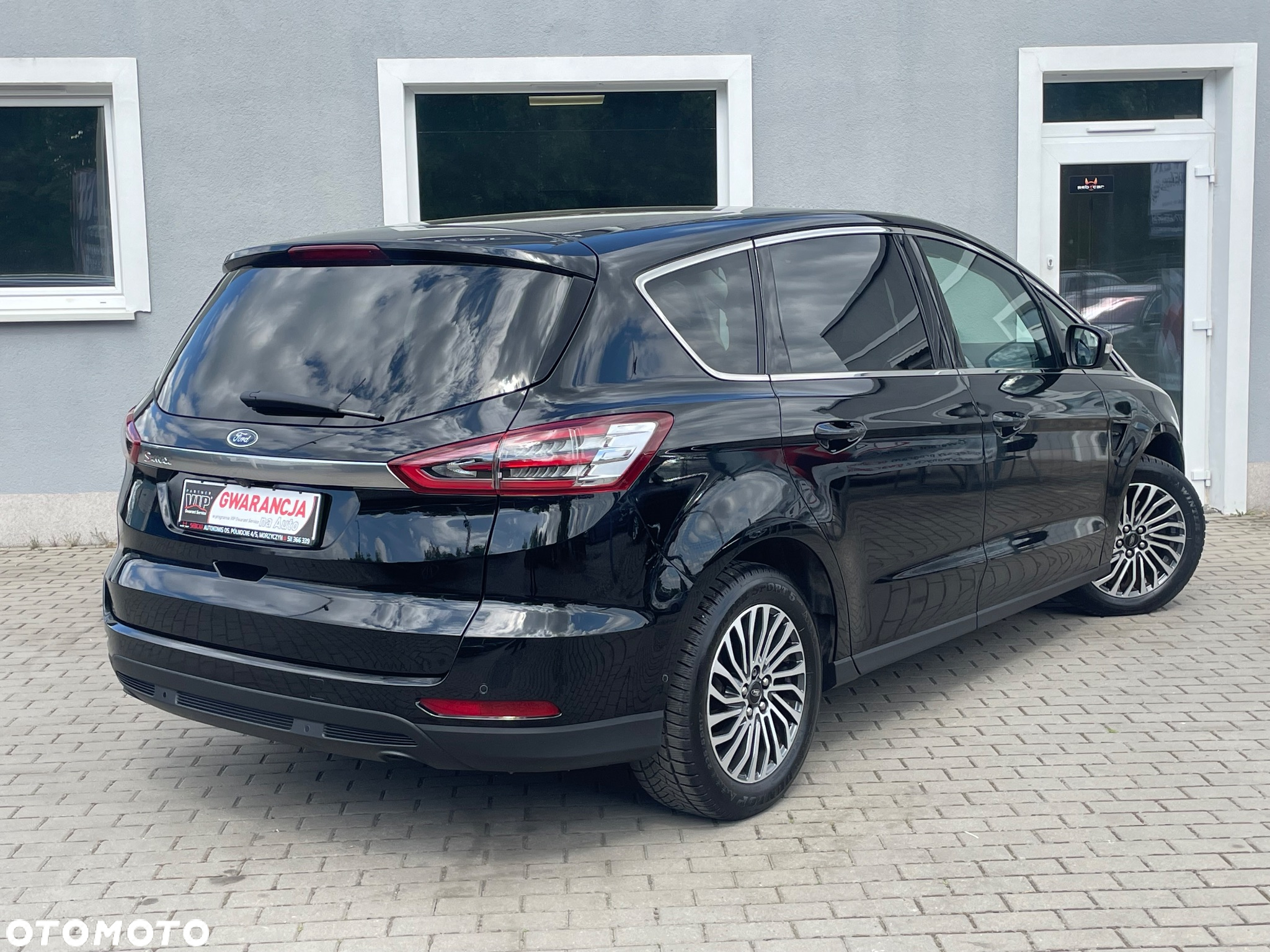 Ford S-Max 1.5 Eco Boost Start-Stopp TITANIUM - 19