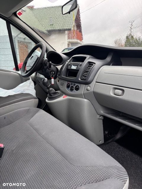 Opel Vivaro - 6