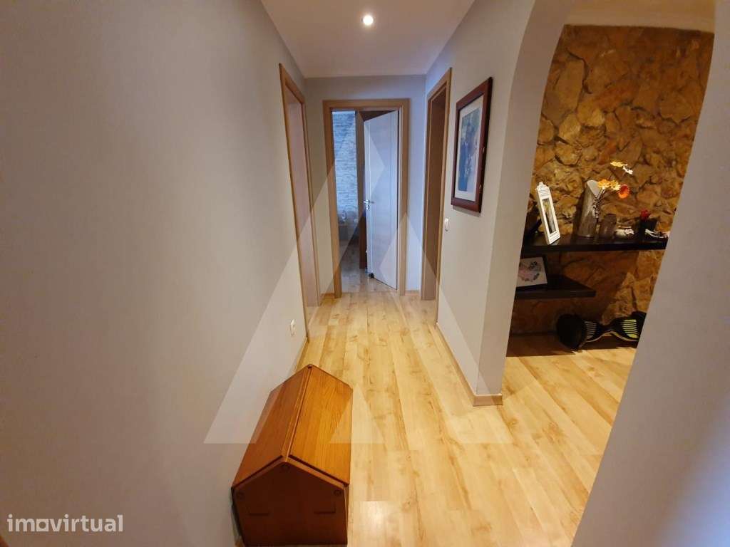 Amplo Apartamento T3 localizado no Centro de Olhão perto de todas a... - Grande imagem: 5/20