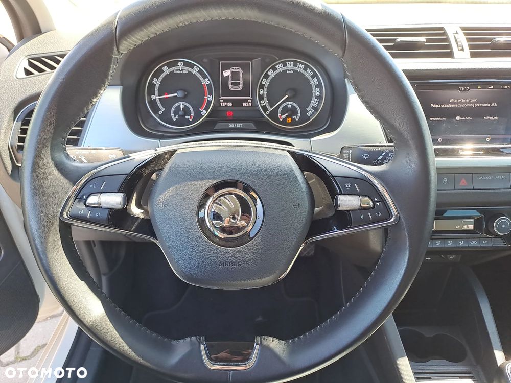 Skoda Fabia 1.0 TSI Ambition - 19